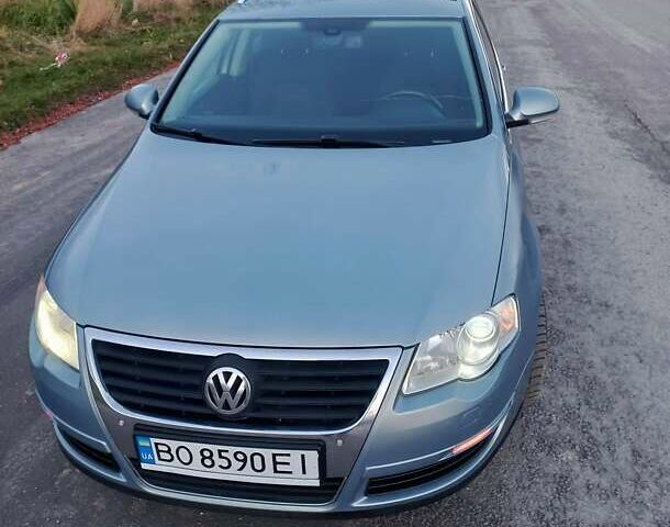 Фольксваген Пассат 2010 в Збараже на Automoto.ua Серый Фольксваген Пассат, объемом двигателя 1.6 л и пробегом 350 тыс. км за 6199 $, фото 3 на Automoto.ua