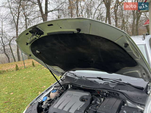 Серый Фольксваген Пассат, объемом двигателя 1.6 л и пробегом 286 тыс. км за 7250 $, фото 26 на Automoto.ua