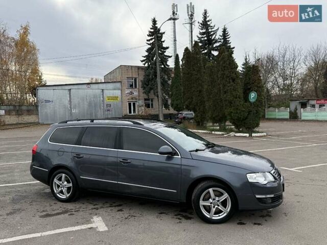 Серый Фольксваген Пассат, объемом двигателя 1.6 л и пробегом 357 тыс. км за 7300 $, фото 7 на Automoto.ua