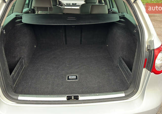 Серый Фольксваген Пассат, объемом двигателя 1.8 л и пробегом 320 тыс. км за 6500 $, фото 16 на Automoto.ua