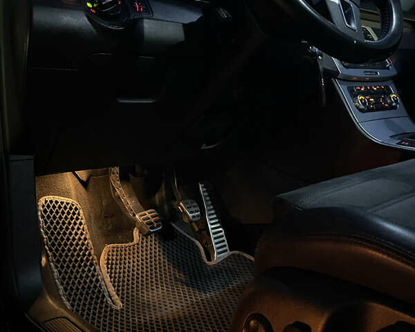 Серый Фольксваген Пассат, объемом двигателя 2 л и пробегом 302 тыс. км за 7300 $, фото 58 на Automoto.ua