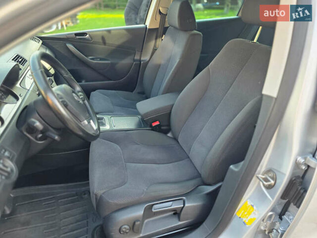 Серый Фольксваген Пассат, объемом двигателя 1.6 л и пробегом 290 тыс. км за 7500 $, фото 32 на Automoto.ua