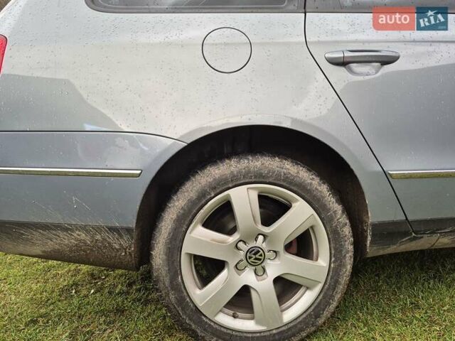 Серый Фольксваген Пассат, объемом двигателя 2 л и пробегом 330 тыс. км за 6900 $, фото 12 на Automoto.ua