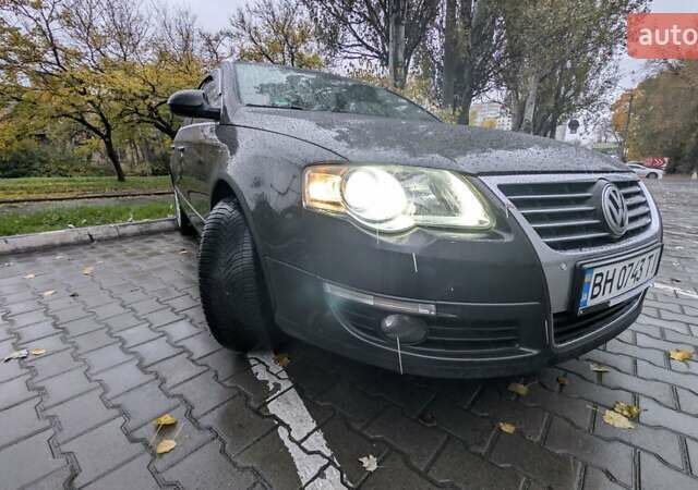 Сірий Фольксваген Пассат, об'ємом двигуна 1.97 л та пробігом 318 тис. км за 8800 $, фото 6 на Automoto.ua