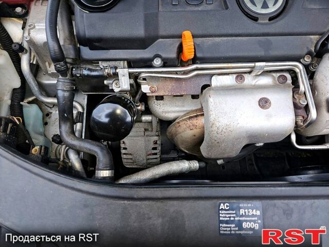 Серый Фольксваген Пассат, объемом двигателя 1.4 л и пробегом 232 тыс. км за 6850 $, фото 11 на Automoto.ua