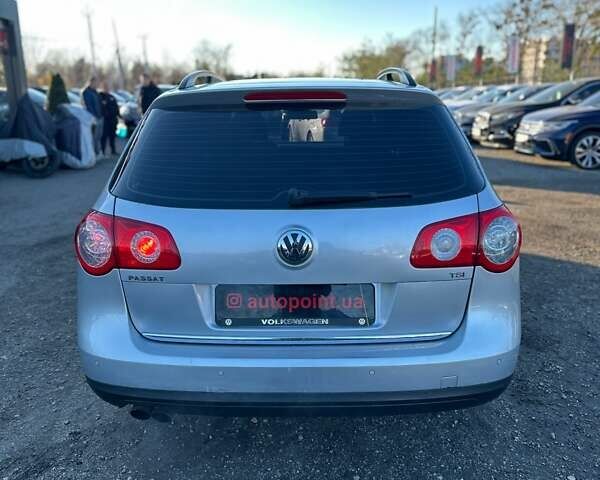 Серый Фольксваген Пассат, объемом двигателя 1.8 л и пробегом 216 тыс. км за 7400 $, фото 10 на Automoto.ua