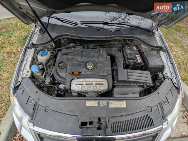 Сірий Фольксваген Пассат, об'ємом двигуна 1.39 л та пробігом 228 тис. км за 7200 $, фото 16 на Automoto.ua