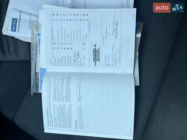 Сірий Фольксваген Пассат, об'ємом двигуна 1.6 л та пробігом 286 тис. км за 9000 $, фото 20 на Automoto.ua