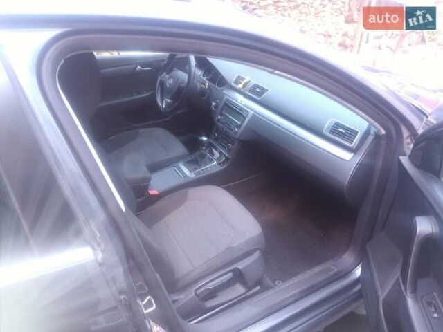 Сірий Фольксваген Пассат, об'ємом двигуна 1.6 л та пробігом 279 тис. км за 8500 $, фото 1 на Automoto.ua