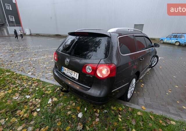 Сірий Фольксваген Пассат, об'ємом двигуна 1.97 л та пробігом 318 тис. км за 8800 $, фото 5 на Automoto.ua