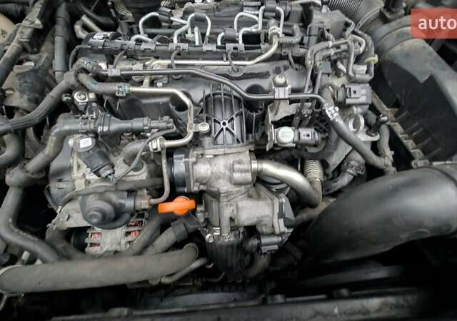 Сірий Фольксваген Пассат, об'ємом двигуна 1.97 л та пробігом 318 тис. км за 8800 $, фото 26 на Automoto.ua