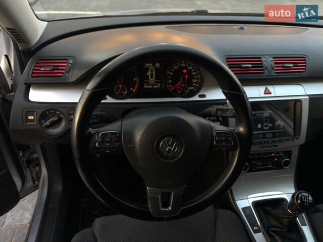 Сірий Фольксваген Пассат, об'ємом двигуна 1.6 л та пробігом 281 тис. км за 8350 $, фото 46 на Automoto.ua