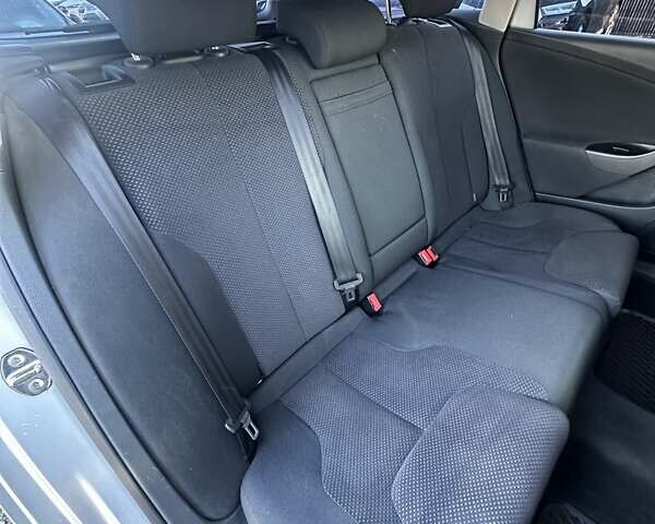 Серый Фольксваген Пассат, объемом двигателя 1.8 л и пробегом 216 тыс. км за 7400 $, фото 21 на Automoto.ua