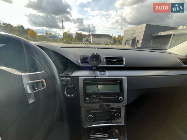 Серый Фольксваген Пассат, объемом двигателя 1.97 л и пробегом 390 тыс. км за 8500 $, фото 5 на Automoto.ua