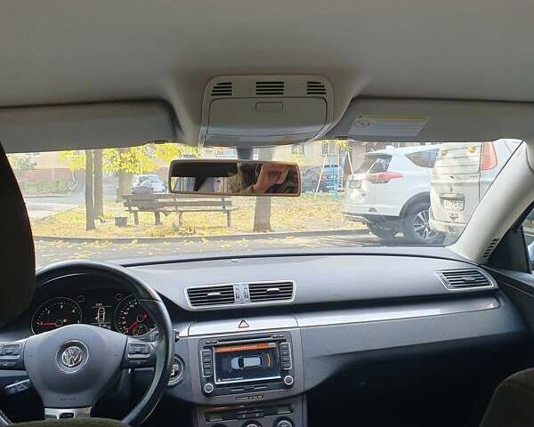 Фольксваген Пассат 2010 в Днепре (Днепропетровске) на Automoto.ua Серый Фольксваген Пассат, объемом двигателя 2 л и пробегом 197 тыс. км за 5500 $, фото 14 на Automoto.ua
