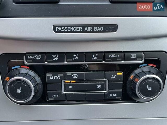 Серый Фольксваген Пассат, объемом двигателя 1.8 л и пробегом 370 тыс. км за 6299 $, фото 19 на Automoto.ua