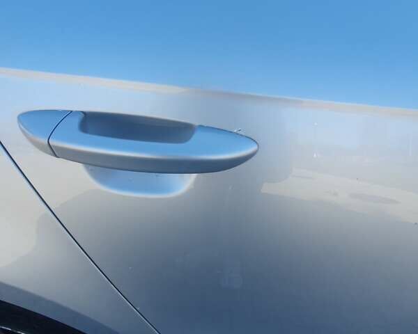 Серый Фольксваген Пассат, объемом двигателя 2 л и пробегом 303 тыс. км за 8500 $, фото 5 на Automoto.ua