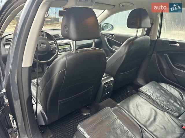 Серый Фольксваген Пассат, объемом двигателя 1.39 л и пробегом 250 тыс. км за 6700 $, фото 34 на Automoto.ua