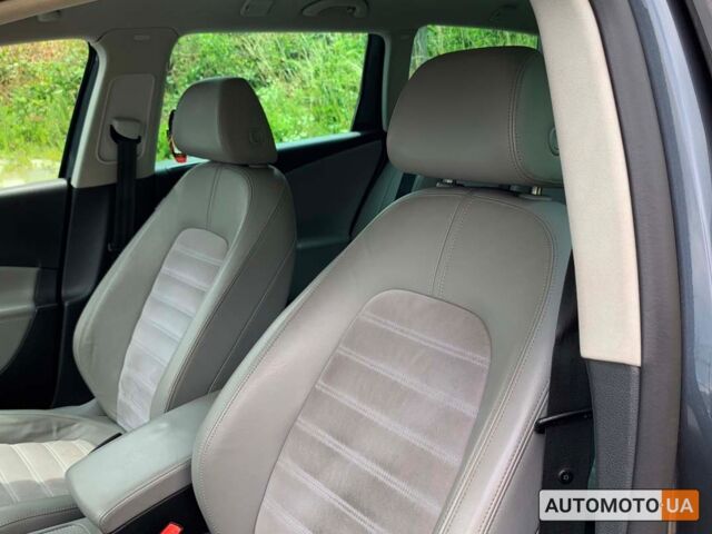 Сірий Фольксваген Пассат, об'ємом двигуна 2 л та пробігом 248 тис. км за 8300 $, фото 6 на Automoto.ua