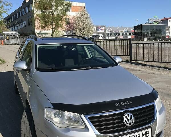 Сірий Фольксваген Пассат, об'ємом двигуна 1.6 л та пробігом 218 тис. км за 9478 $, фото 1 на Automoto.ua