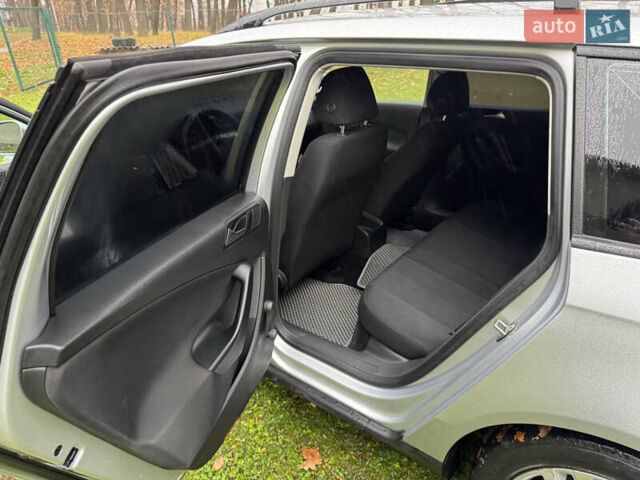 Серый Фольксваген Пассат, объемом двигателя 1.6 л и пробегом 286 тыс. км за 7250 $, фото 14 на Automoto.ua