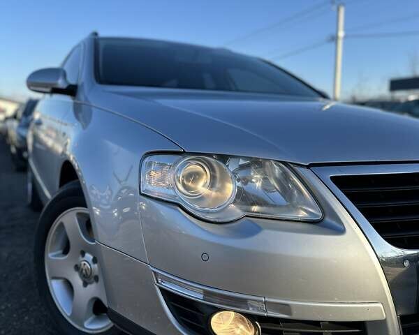 Серый Фольксваген Пассат, объемом двигателя 1.8 л и пробегом 216 тыс. км за 7400 $, фото 1 на Automoto.ua