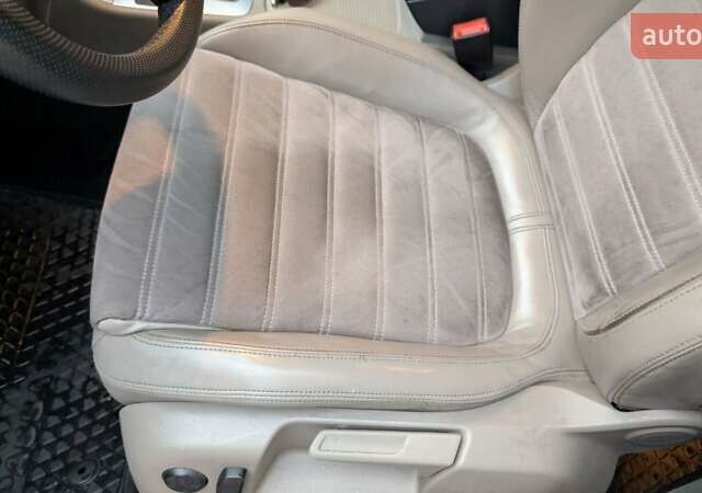 Сірий Фольксваген Пассат, об'ємом двигуна 1.97 л та пробігом 318 тис. км за 8800 $, фото 20 на Automoto.ua