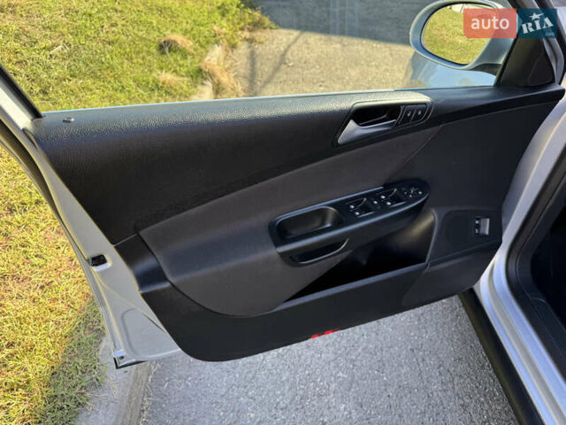 Сірий Фольксваген Пассат, об'ємом двигуна 1.4 л та пробігом 211 тис. км за 7850 $, фото 34 на Automoto.ua