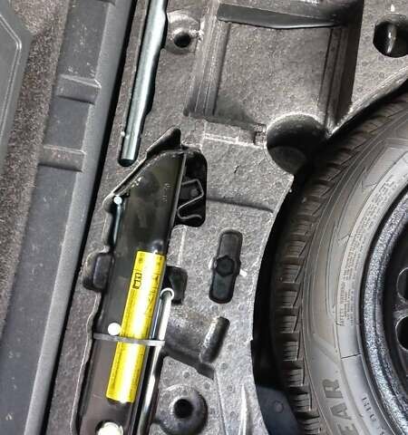 Фольксваген Пассат 2010 в Луцке на Automoto.ua Серый Фольксваген Пассат, объемом двигателя 1.4 л и пробегом 227 тыс. км за 7200 $, фото 17 на Automoto.ua