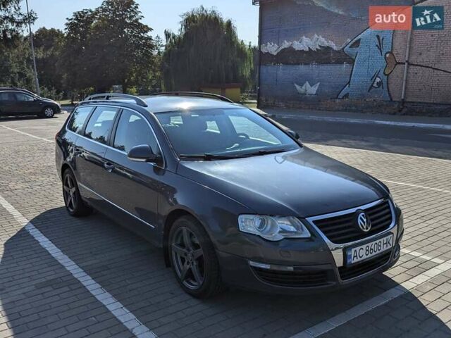 Сірий Фольксваген Пассат, об'ємом двигуна 1.6 л та пробігом 235 тис. км за 5900 $, фото 7 на Automoto.ua
