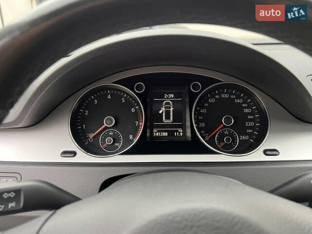 Серый Фольксваген Пассат, объемом двигателя 1.8 л и пробегом 141 тыс. км за 7500 $, фото 25 на Automoto.ua