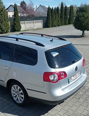 Серый Фольксваген Пассат, объемом двигателя 2 л и пробегом 280 тыс. км за 6200 $, фото 2 на Automoto.ua