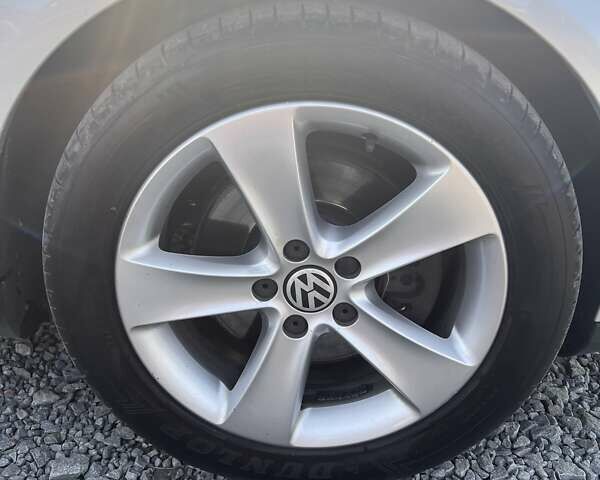 Сірий Фольксваген Пассат, об'ємом двигуна 1.97 л та пробігом 329 тис. км за 8000 $, фото 21 на Automoto.ua