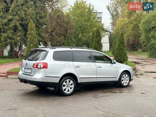 Фольксваген Пассат 2010 в Киеве на Automoto.ua Серый Фольксваген Пассат, объемом двигателя 2 л и пробегом 249 тыс. км за 6999 $, фото 11 на Automoto.ua