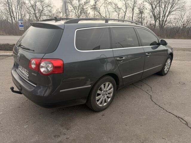 Серый Фольксваген Пассат, объемом двигателя 1.6 л и пробегом 337 тыс. км за 5900 $, фото 3 на Automoto.ua