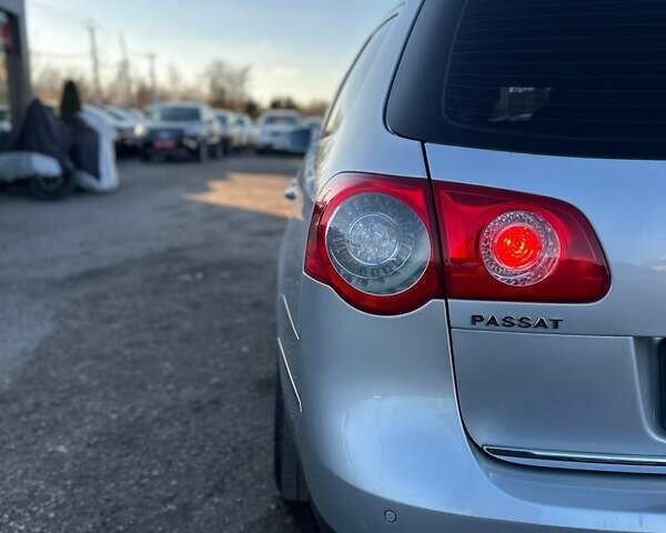 Серый Фольксваген Пассат, объемом двигателя 1.8 л и пробегом 216 тыс. км за 7400 $, фото 9 на Automoto.ua