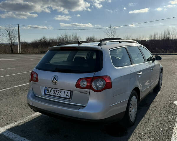 Серый Фольксваген Пассат, объемом двигателя 1.4 л и пробегом 239 тыс. км за 5450 $, фото 1 на Automoto.ua