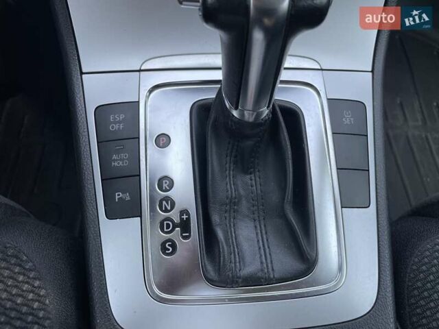 Серый Фольксваген Пассат, объемом двигателя 1.8 л и пробегом 370 тыс. км за 6299 $, фото 18 на Automoto.ua