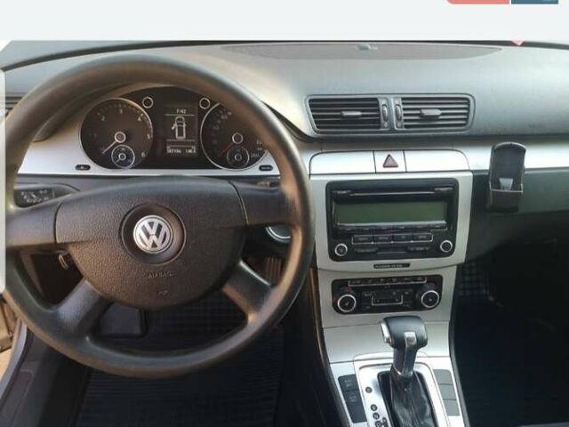 Сірий Фольксваген Пассат, об'ємом двигуна 1.97 л та пробігом 370 тис. км за 6950 $, фото 3 на Automoto.ua