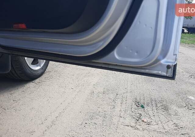 Серый Фольксваген Пассат, объемом двигателя 1.97 л и пробегом 208 тыс. км за 8200 $, фото 8 на Automoto.ua