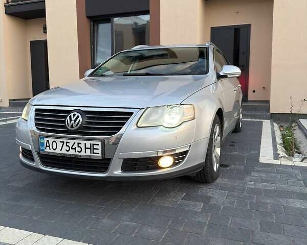 Сірий Фольксваген Пассат, об'ємом двигуна 1.6 л та пробігом 281 тис. км за 8350 $, фото 4 на Automoto.ua