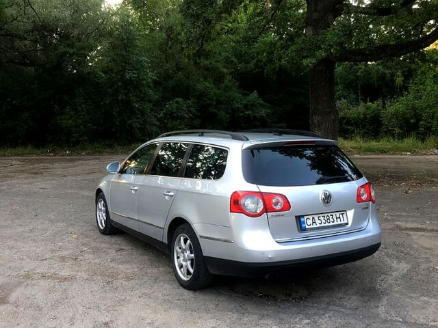 Серый Фольксваген Пассат, объемом двигателя 1.6 л и пробегом 263 тыс. км за 7300 $, фото 7 на Automoto.ua