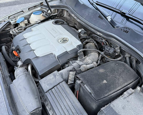 Фольксваген Пассат 2010 в Виннице на Automoto.ua Серый Фольксваген Пассат, объемом двигателя 1.97 л и пробегом 260 тыс. км за 6899 $, фото 32 на Automoto.ua