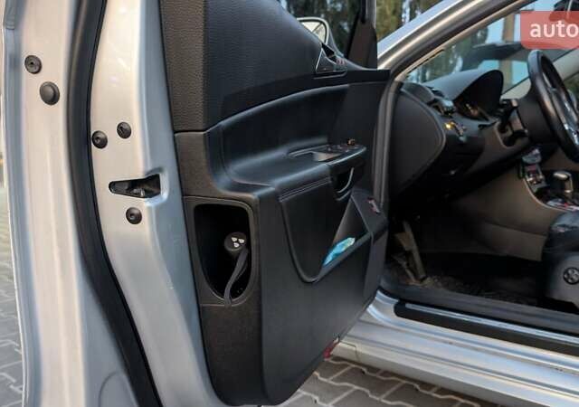 Серый Фольксваген Пассат, объемом двигателя 1.39 л и пробегом 325 тыс. км за 6100 $, фото 10 на Automoto.ua