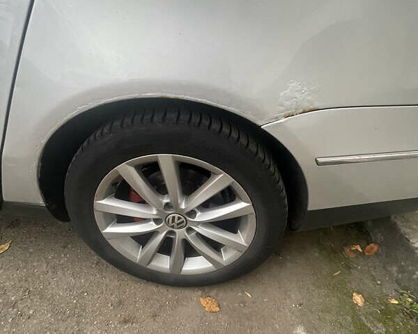 Сірий Фольксваген Пассат, об'ємом двигуна 1.4 л та пробігом 307 тис. км за 4900 $, фото 2 на Automoto.ua