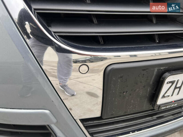 Серый Фольксваген Пассат, объемом двигателя 1.8 л и пробегом 141 тыс. км за 7500 $, фото 27 на Automoto.ua