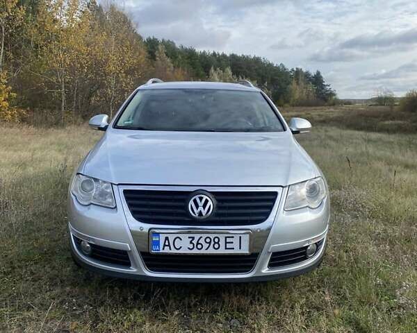 Сірий Фольксваген Пассат, об'ємом двигуна 1.97 л та пробігом 318 тис. км за 7900 $, фото 8 на Automoto.ua