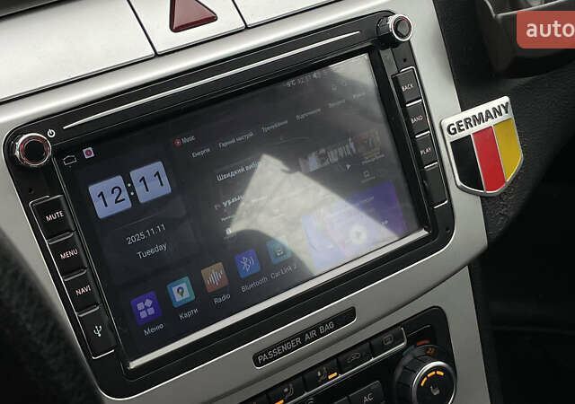 Серый Фольксваген Пассат, объемом двигателя 1.6 л и пробегом 245 тыс. км за 6500 $, фото 27 на Automoto.ua