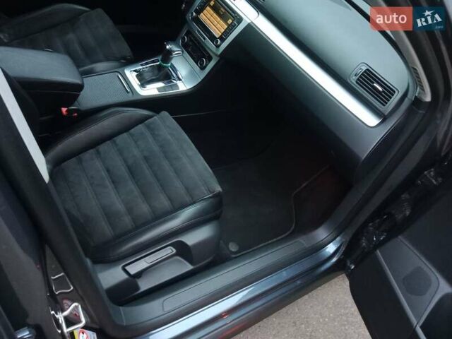 Серый Фольксваген Пассат, объемом двигателя 1.8 л и пробегом 210 тыс. км за 7850 $, фото 55 на Automoto.ua