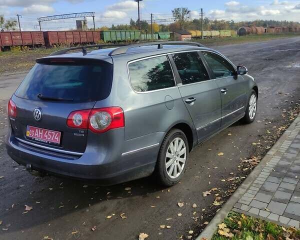 Серый Фольксваген Пассат, объемом двигателя 1.4 л и пробегом 181 тыс. км за 6800 $, фото 1 на Automoto.ua